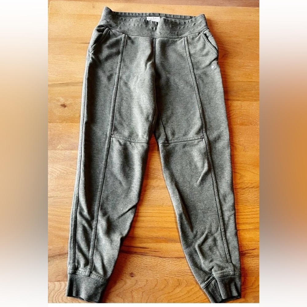 Prana Breathe Olive Green Jogger Sweatpants casual Loungewear women’s size small